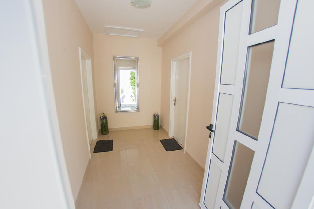 Villa Orca Podaca Buitenkant foto